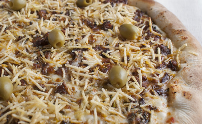 Pizza Strogonoff (Foto: Voga Fotografia/ Gabriel Oliveira e Neto Prette)