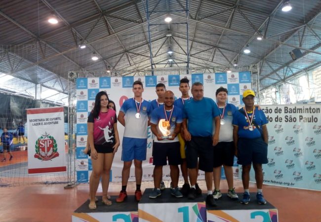 Equipe de Badminton de Mirassol nos Jogos Abertos (Imagem: divulgação)
